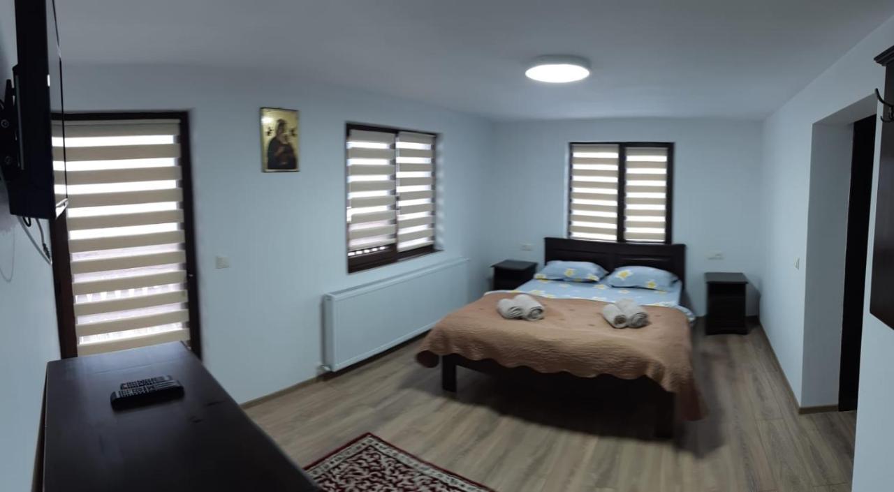 Casa De Vacanta Perla Colibitei Colibiţa エクステリア 写真